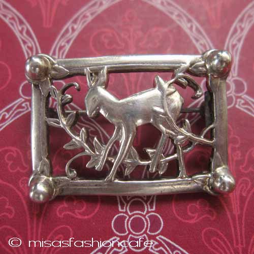 （画像用） スターリングシルバー銀製 Coroバンビ鹿ブローチ