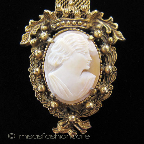 （画像用） Florenza　フロレンザ シェルカメオ　ブローチ