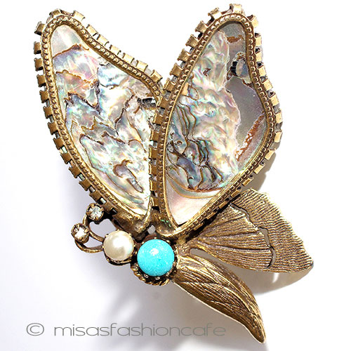 （画像用） Original by Robert　 天然シェル蝶 ブローチ