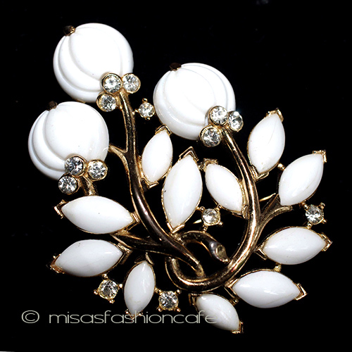 （画像用） Ｔｒｉｆａｒｉ　 トリファリ ミルクガラスのベリー