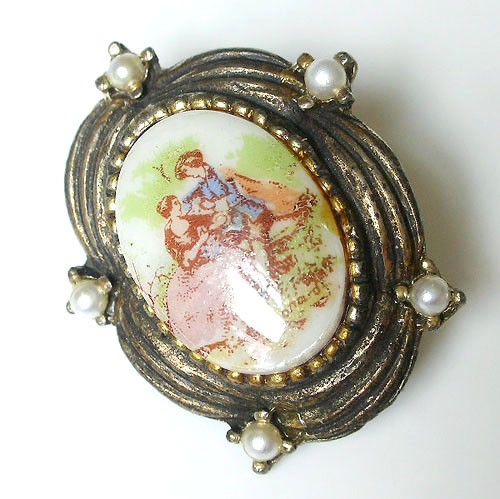 （画像用） ガラスカメオ　ブローチ