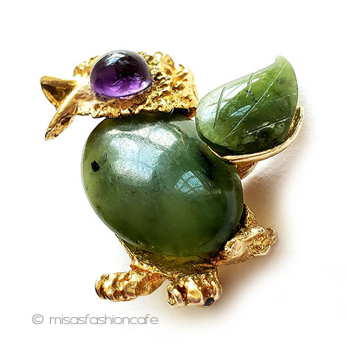 （画像用） SWOBODA　天然石の鳥 天然石ヒスイ・アメジスト