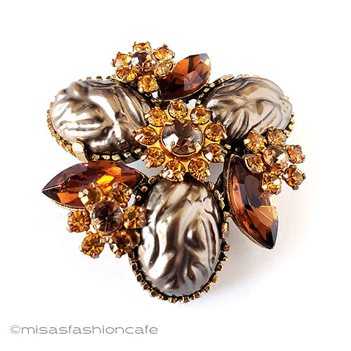 （画像用） ヴィンテージジュエリー バロックパール花ブローチ