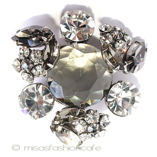 （画像用） Regency　リージェンシー クリスタル花　ブローチ