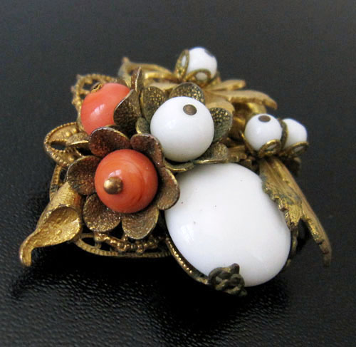 （画像用） スタンレーハグラー刻印 Hagler NYC 花ブローチ