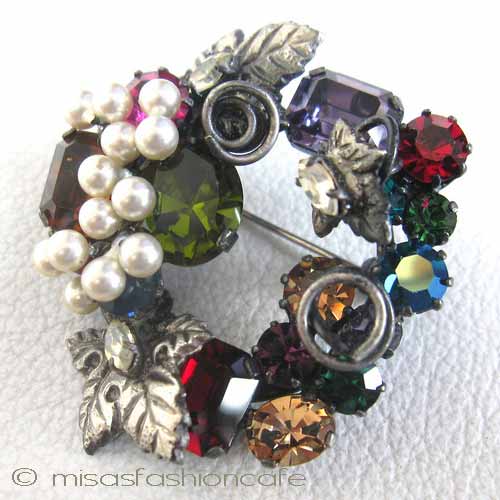 （画像用） オーストリア葡萄 ブローチ