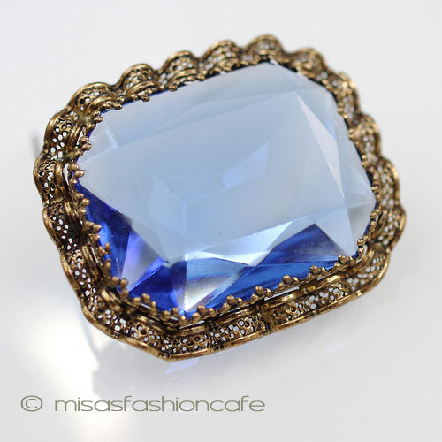 （画像用） アートグラス　ブローチ