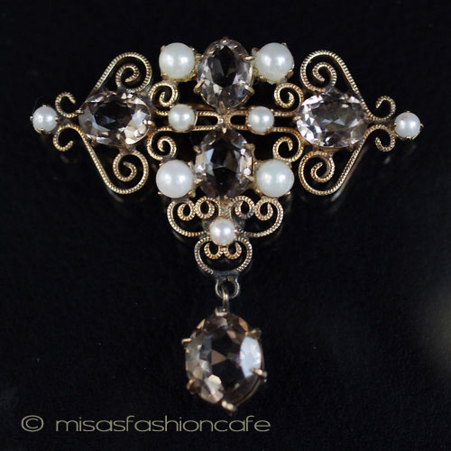 （画像用） 本真珠・天然石・12Kgf アンティーク ブローチ