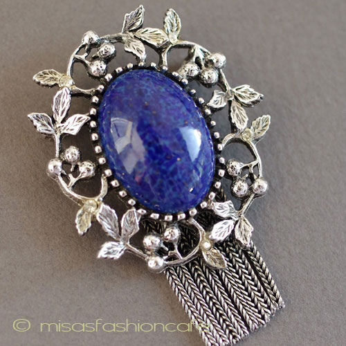 （画像用） Goldette ブローチ 　ラピス＆フリンジ