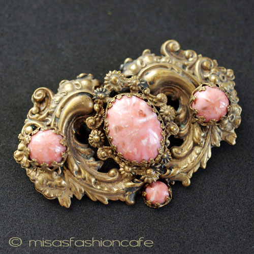 （画像用） アールヌーヴォー　ブローチ