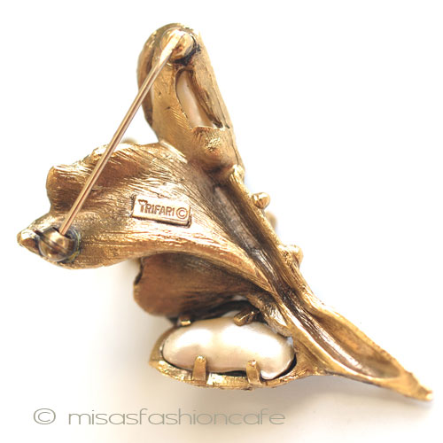 （画像用） Ｔｒｉｆａｒｉ　トリファリ バロックパールの花