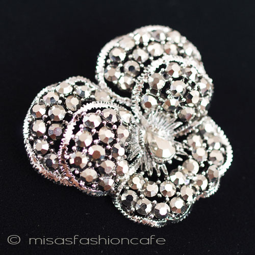 （画像用） ＷＥＩＳＳ　ブローチ パンジー・すみれの花