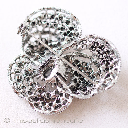 （画像用） ＷＥＩＳＳ　ブローチ パンジー・すみれの花