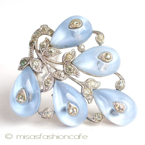 （画像用） TRIFARI　トリファリ １９３８年　ブローチ