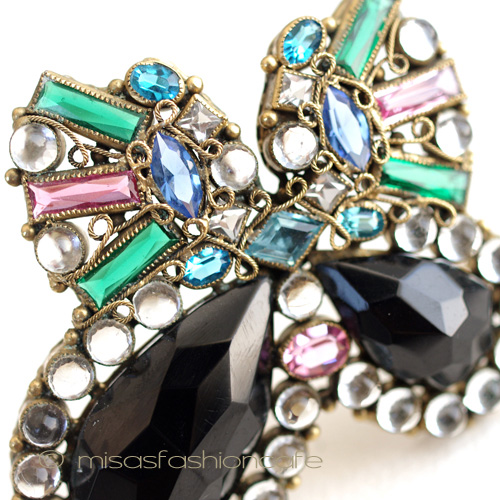 （画像用） Robertグラス　ブローチ