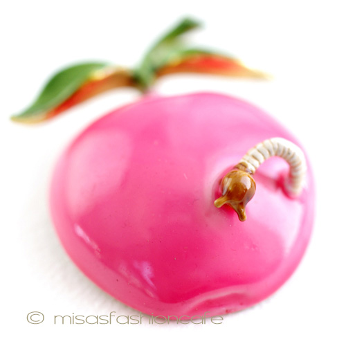 （画像用） Original By Robert　 　アップル　ブローチ