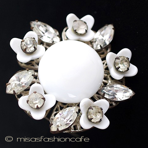 （画像用） ミリアムハスケル刻印 1948年の花ブローチ