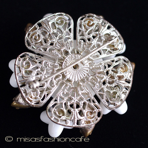 （画像用） ミリアムハスケル刻印 1948年の花ブローチ