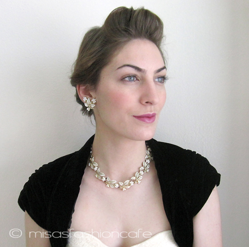 （画像用） ＣＯＲＯ コロ　白花セット