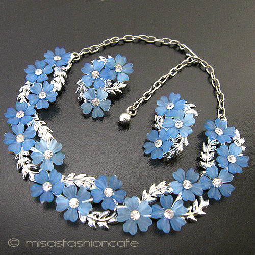 （画像用） ブルーフラワー　セット ネックレス＆イヤリング