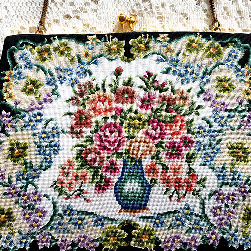 （画像用） アンティークバッグ 総刺繍お花プチポアン