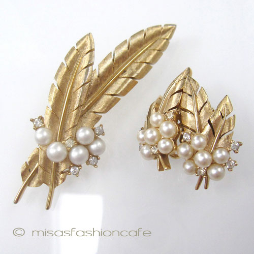 （画像用） クラウントリファリ Trifari 羽　セット