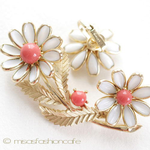 （画像用） Ｔｒｉｆａｒｉ　 トリファリ ガラスのお花セット