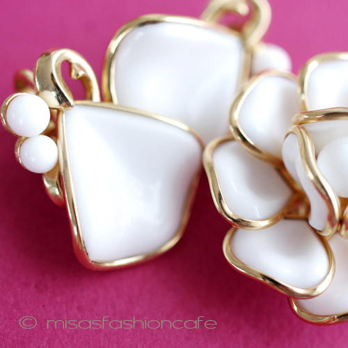 （画像用） ＴＲＩＦＡＲＩ　トリファリ ミルクガラス花セット