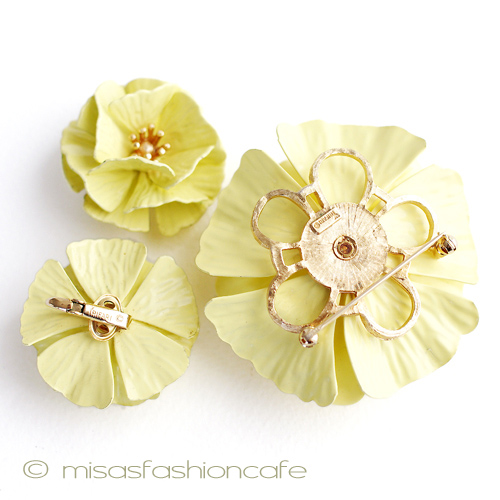 （画像用） Trifariトリファリ セット カーネーションのお花