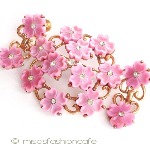 （画像用） ピンク・ガラスのお花 ブローチ＆イヤリングセット