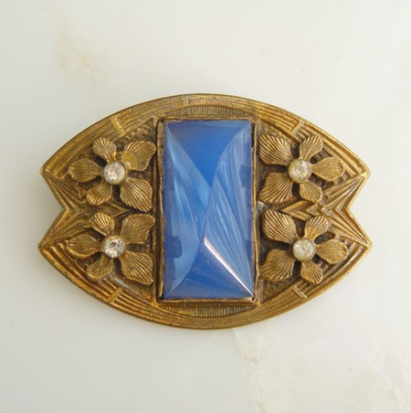 （画像用） スミレのお花ブローチ