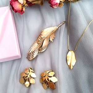 （画像用） TrifariトリファリSET 「金の葉」3点セット