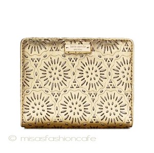 （画像用） ケイトスペード 　お財布 ゴールド花