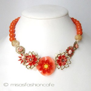 （画像用） NY お花ネックレス 　レッド・コーラル
