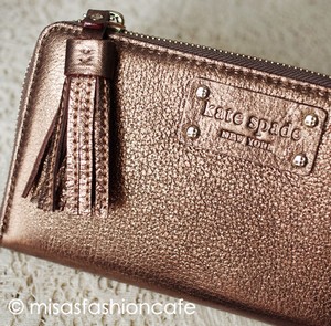 （画像用） ケイトスペード 　お財布 タッセル