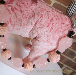 （画像用） クラッチ＆ハンドバッグ 　パグ　（ピンクのローズ）