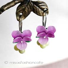 （画像用） スミレのお花　ピアス