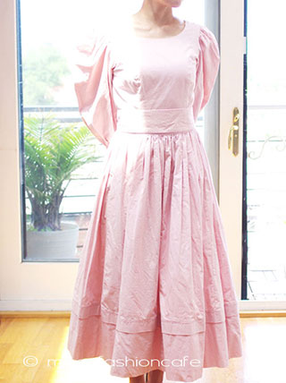 （画像用） ローラ アシュレイ　1点物 ビンテージ　ワンピース