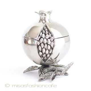 （画像用） ざくろの実ボウル カバー付き容器