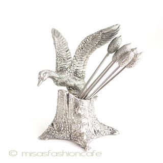 （画像用） 鴨・カモ＆木 パーティーピック