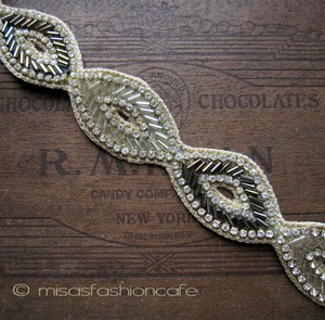 （画像用） ディーパ　グアナーニ　 ヘアバンド　リーフクラウン