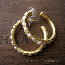 （画像用） KJL フープ　ピアス パール　Mサイズ