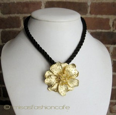 （画像用） KJL ネックレス　野バラ