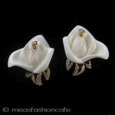 （画像用） KJL ローズ イヤリング