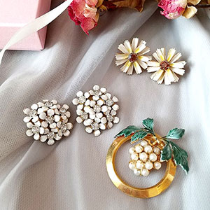 （画像用） SANDOR花３点セット イヤリング＆ブローチ