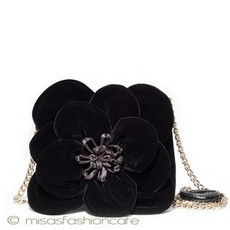 （画像用） ケイトスペード 　お花ショルダーバッグ