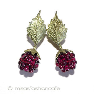 （画像用） マイケルミショー　ピアス ガーネットのラズベリー