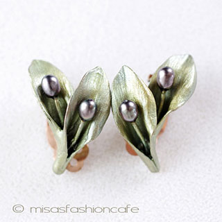 （画像用） Michaud イヤリング 真珠の花