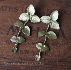 （画像用） マイケルミショー ピアス 　ペパーミント