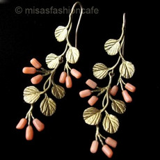 （画像用） マイケルミショー ピアス 珊瑚のストロベリー